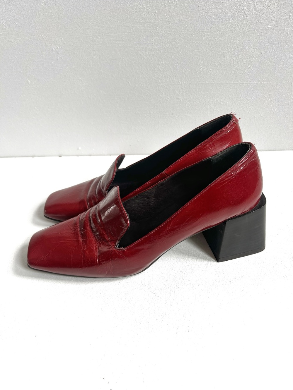 L'INTERVALLE | Red Leather Block Heels